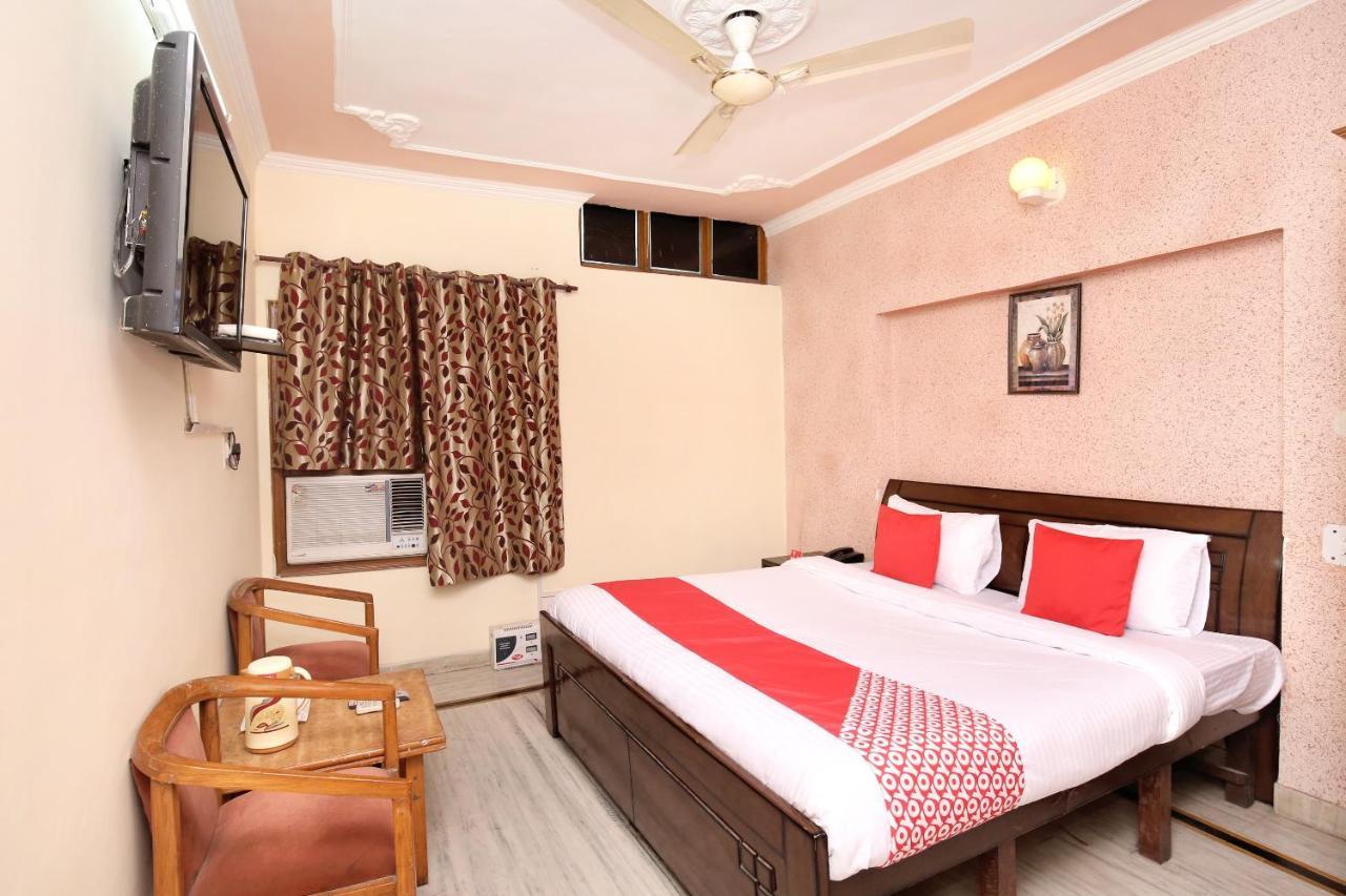 Hotel Amar Chandigarh Bagian luar foto
