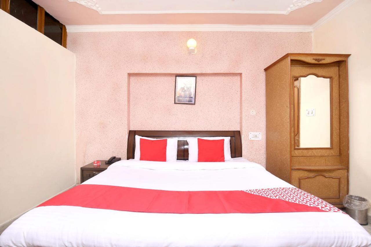 Hotel Amar Chandigarh Bagian luar foto
