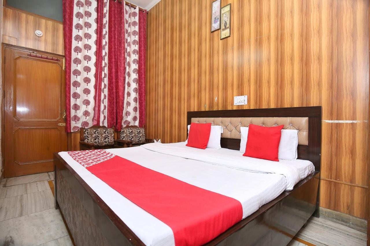 Hotel Amar Chandigarh Bagian luar foto