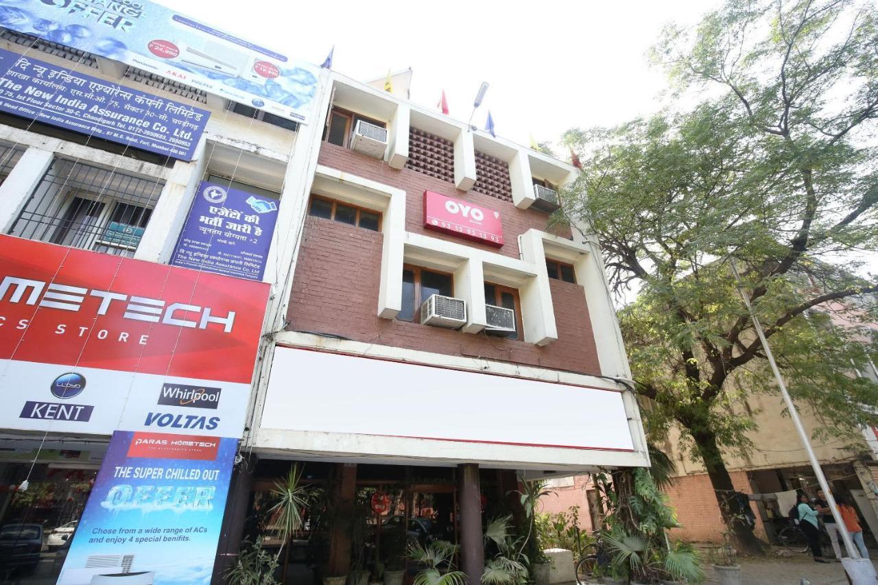 Hotel Amar Chandigarh Bagian luar foto